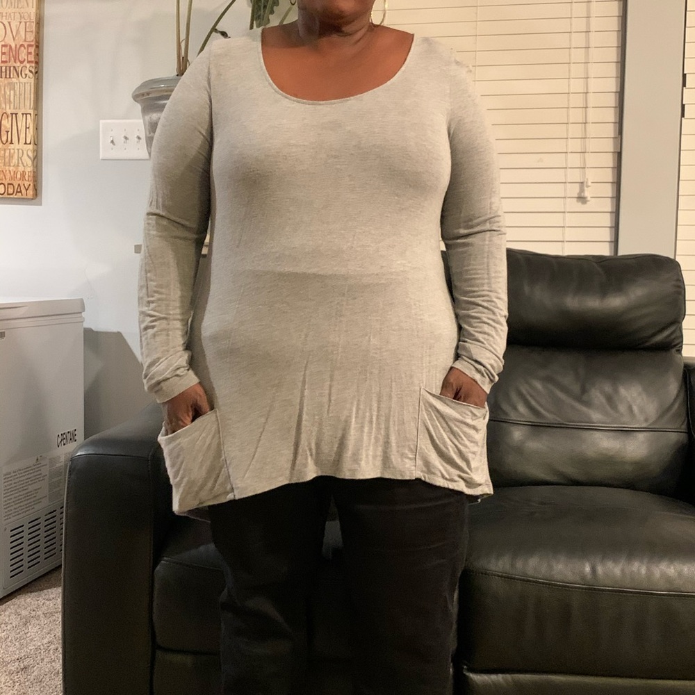 Grey tunic with pockets